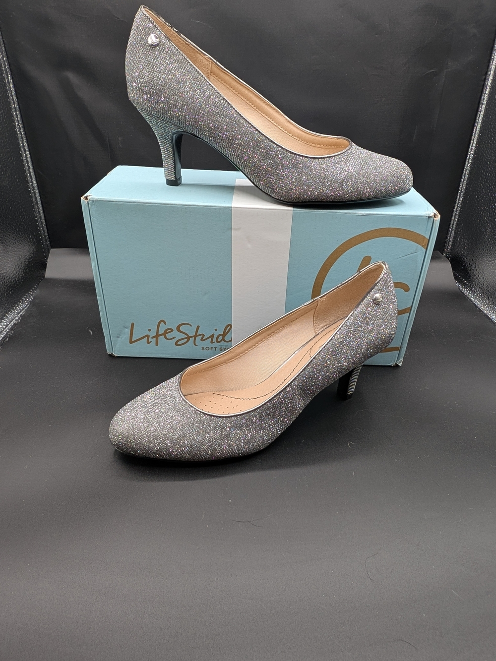 Life Stride Silver Glitter Mid-Heel Dress Pumps